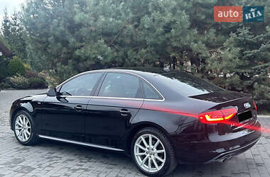 Седан Audi A4 2014 в Рівному