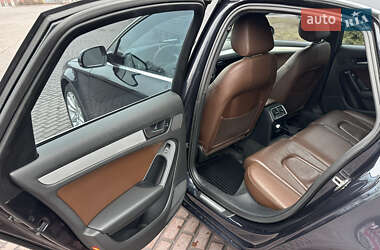 Седан Audi A4 2012 в Киеве