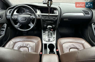 Седан Audi A4 2012 в Киеве