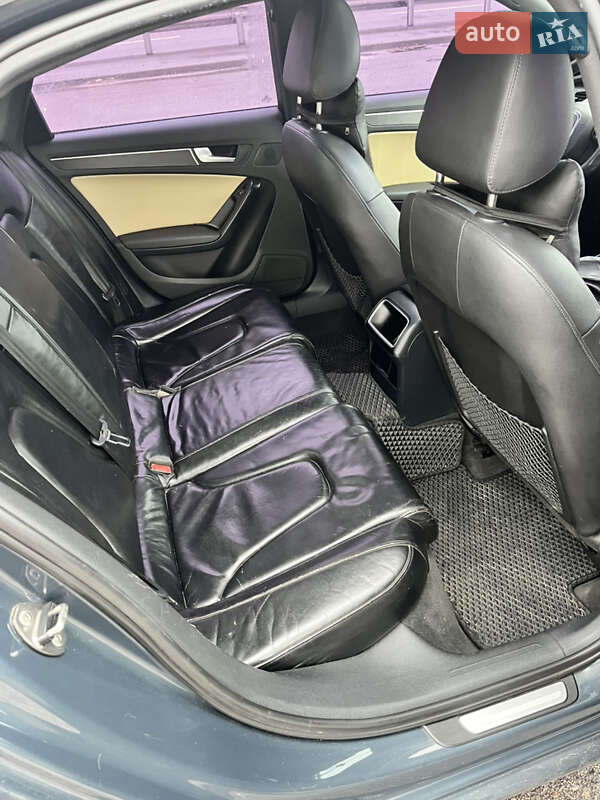 Седан Audi A4 2008 в Киеве