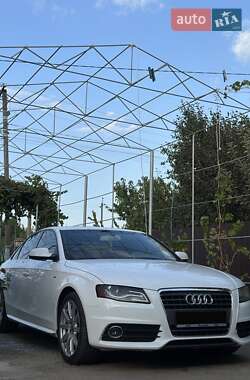 Седан Audi A4 2012 в 