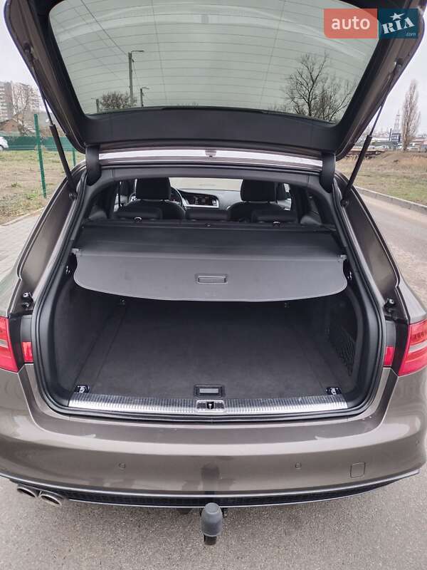 Универсал Audi A4 2015 в Харькове
