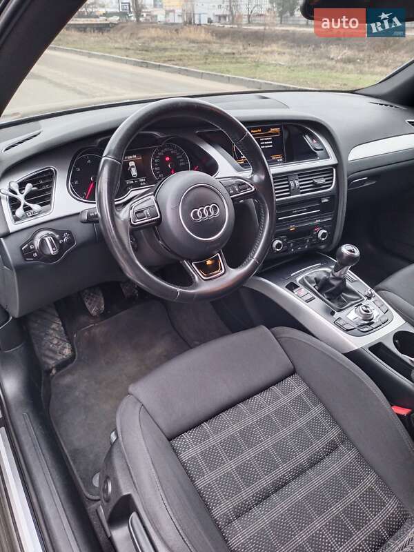 Универсал Audi A4 2015 в Харькове