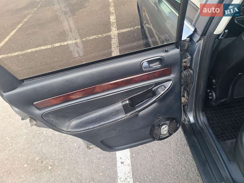 Універсал Audi A4 1997 в Києві