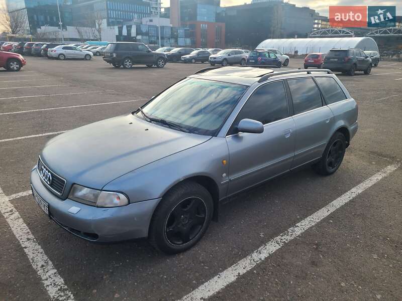 Універсал Audi A4 1997 в Києві