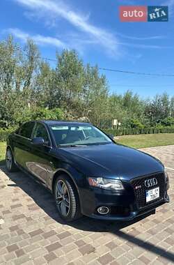 Седан Audi A4 2010 в 