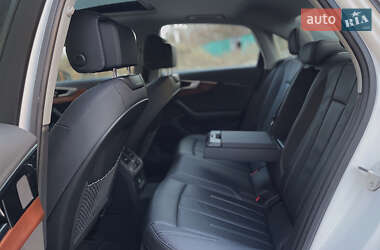 Седан Audi A4 2020 в 