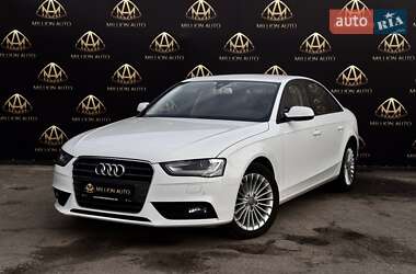 Седан Audi A4 2015 в Києві