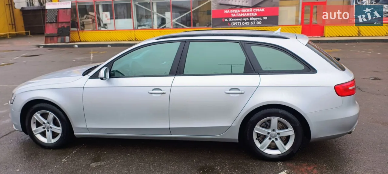 2011 Audi A4 - мініатюра 13