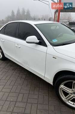 Седан Audi A4 2009 в Нововолынске