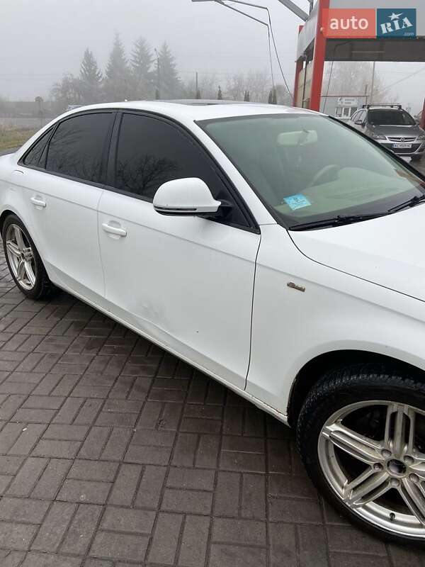 Седан Audi A4 2009 в Нововолинську