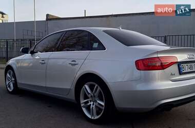 Седан Audi A4 2013 в Кременчуге