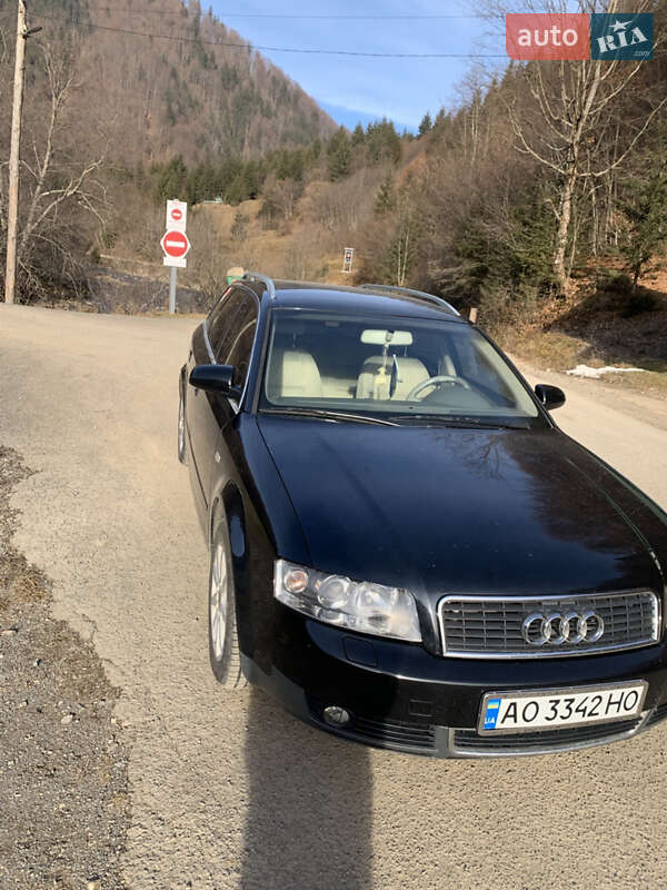 Универсал Audi A4 2003 в Тячеве