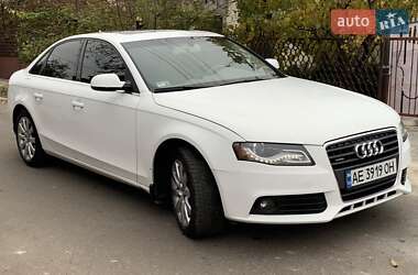 Седан Audi A4 2011 в 