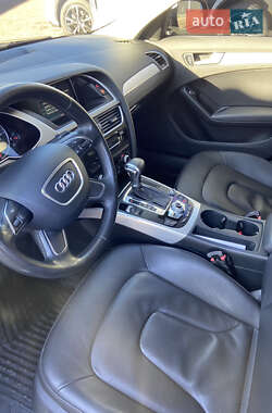 Седан Audi A4 2013 в 