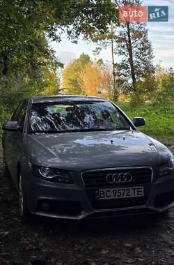 Седан Audi A4 2010 в Луцьку