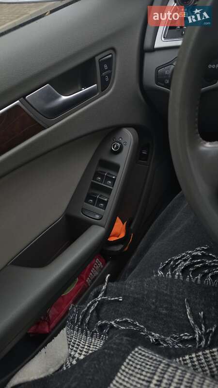 Седан Audi A4 2010 в Луцке фото 18 Седан Audi A4 2010 в Луцке