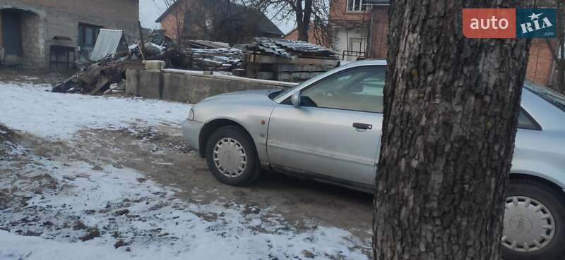 Седан Audi A4 1996 в Новом Ярычеве фото 5 Седан Audi A4 1996 в Новом Ярычеве