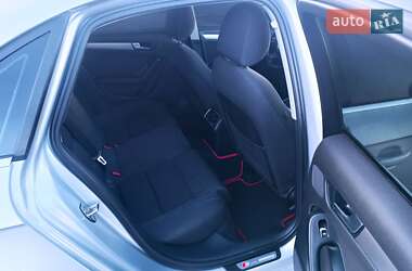 Седан Audi A4 2013 в 