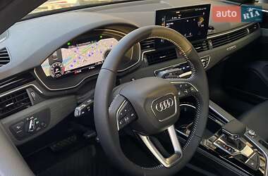 Седан Audi A4 2023 в Києві