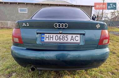 Седан Audi A4 1995 в Ананьеве