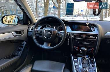 Седан Audi A4 2011 в 