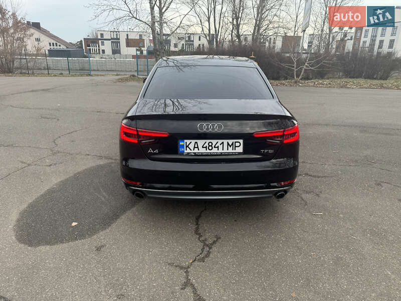 Седан Audi A4 2016 в Киеве