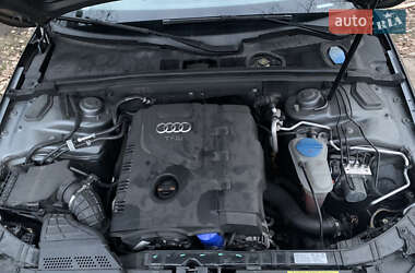 Седан Audi A4 2012 в Киеве