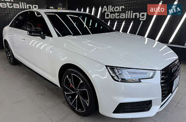 Седан Audi A4 2016 в 