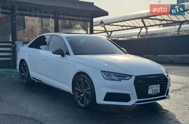 Седан Audi A4 2016 в 