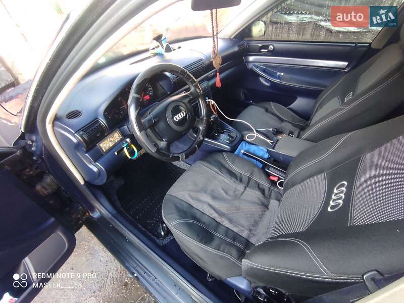 Седан Audi A4 1998 в Малой Виске