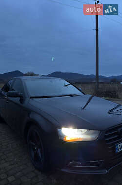 Седан Audi A4 2012 в Вишкові