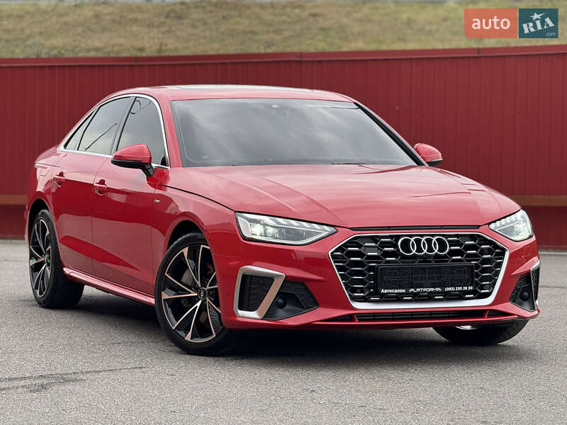 Седан Audi A4 2020 в 