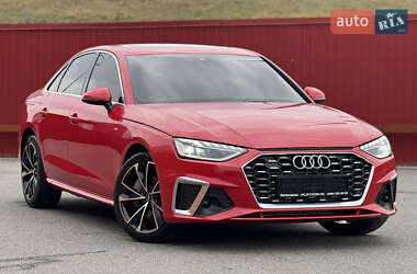 Седан Audi A4 2020 в 