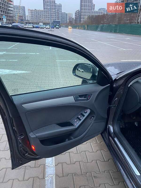 Седан Audi A4 2008 в Києві фото 10 Седан Audi A4 2008 в Києві