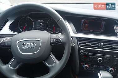 Седан Audi A4 2015 в Днепре