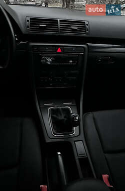 Универсал Audi A4 2002 в 