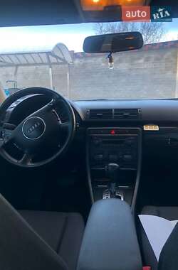Универсал Audi A4 2004 в 