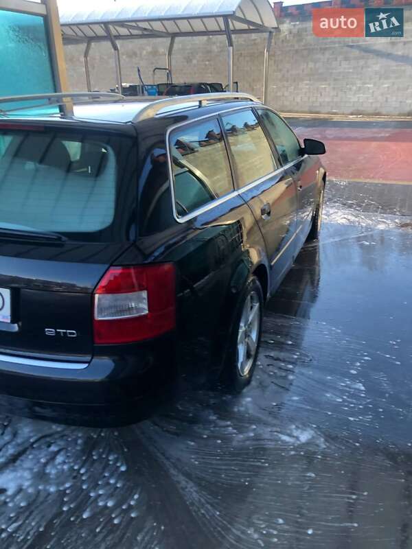 Универсал Audi A4 2004 в Ровно