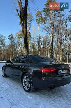 Седан Audi A4 2012 в Харкові