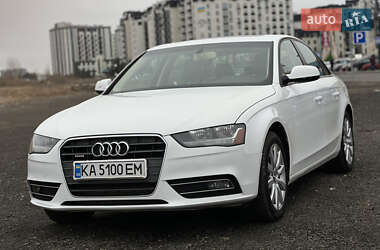 Седан Audi A4 2012 в Києві