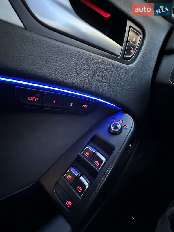 Седан Audi A4 2013 в Днепре