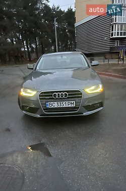 Седан Audi A4 2012 в Чернігові