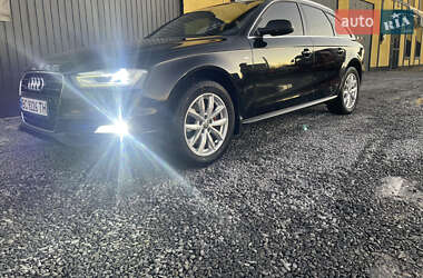 Универсал Audi A4 2013 в 