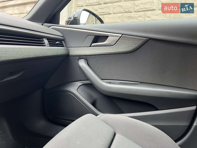 Универсал Audi A4 2019 в Ковеле фото 67 Универсал Audi A4 2019 в Ковеле