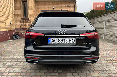 Универсал Audi A4 2019 в 