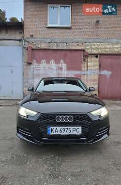 Седан Audi A4 2016 в Киеве