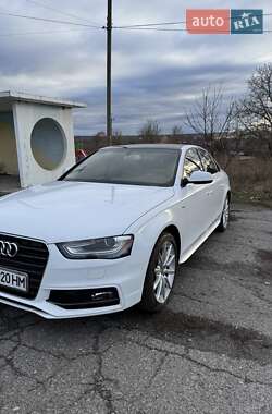 Седан Audi A4 2014 в Полтаві