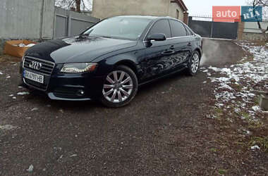 Седан Audi A4 2009 в Полонному