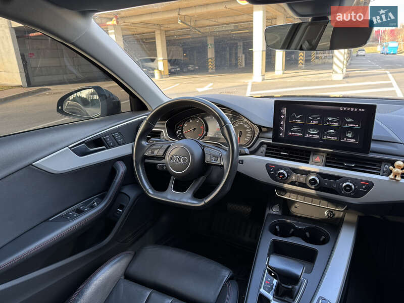 Седан Audi A4 2020 в Киеве